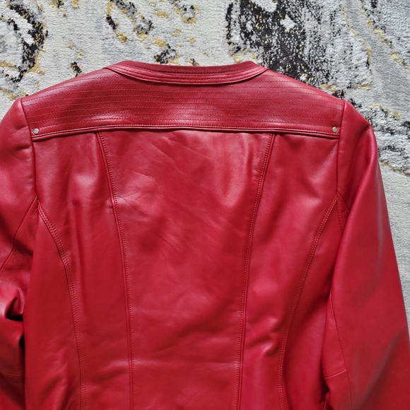 White House Black Market | Jackets & Coats | Nwot White House Black ...